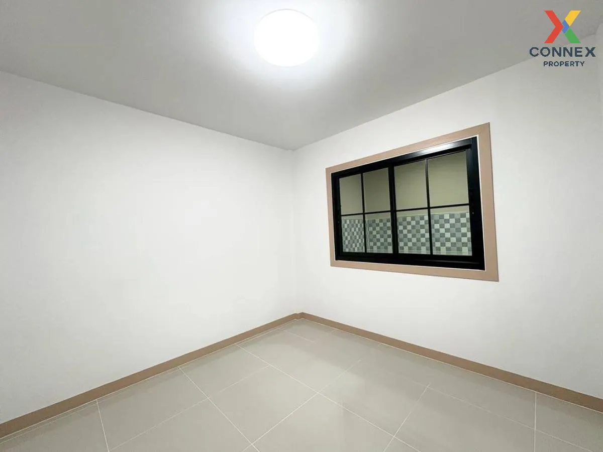 ขายทาวน์เฮ้าส์/ทาวน์โฮม  บ้านบัวทอง 4 บ้านกล้วย-ไทรน้อย รีโนเวทให