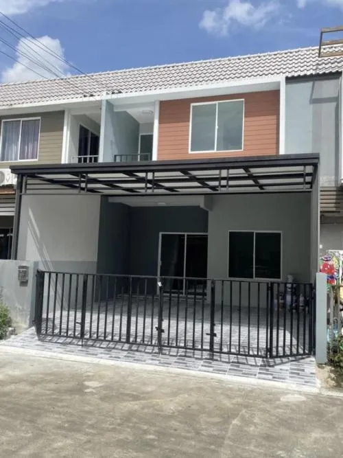 For Sale Townhouse/Townhome  , The Colors Rangsit-Klong 4 , Lat Sawai , Lam Luk Ka , Pathum Thani , CX-127016 For Sale Townhouse/Townhome  , The Colors Rangsit-Klong 4 , Lat Sawai , Lam Luk Ka , Pathum Thani , CX-127016