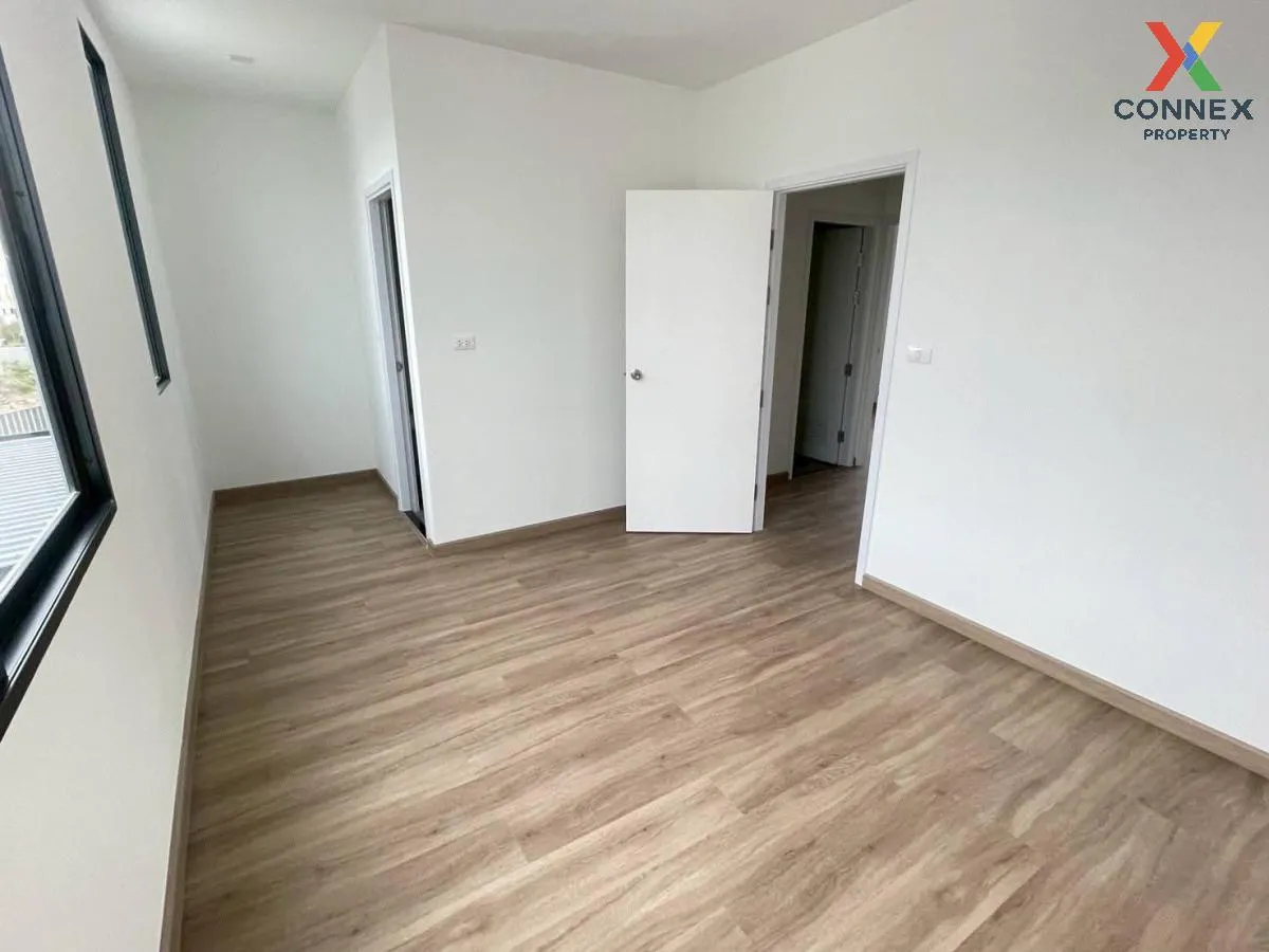 For Rent Townhouse/Townhome  , The Connect Bangna - Wongwaen , Ra