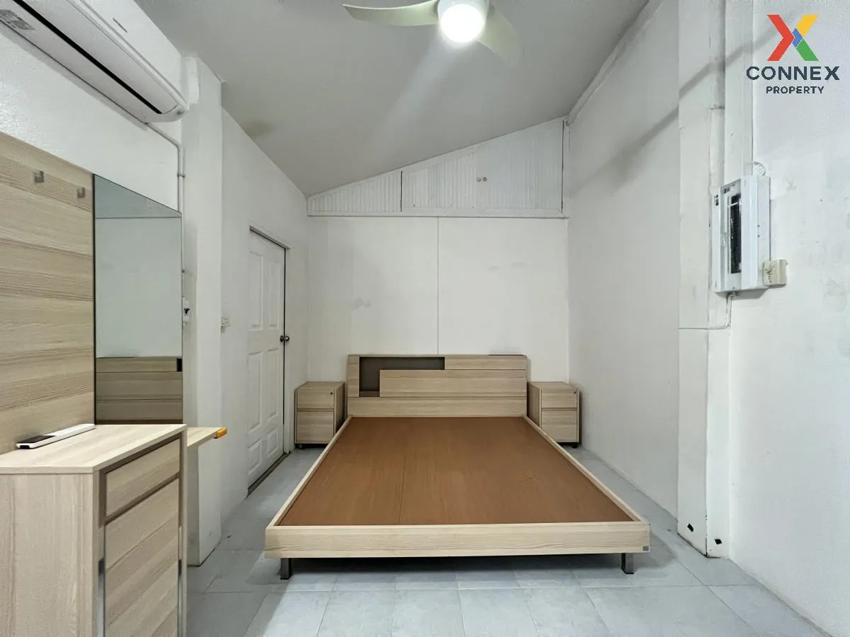 For Sale 2-storey detached house with 265 sq m of land. , Ao Noi 