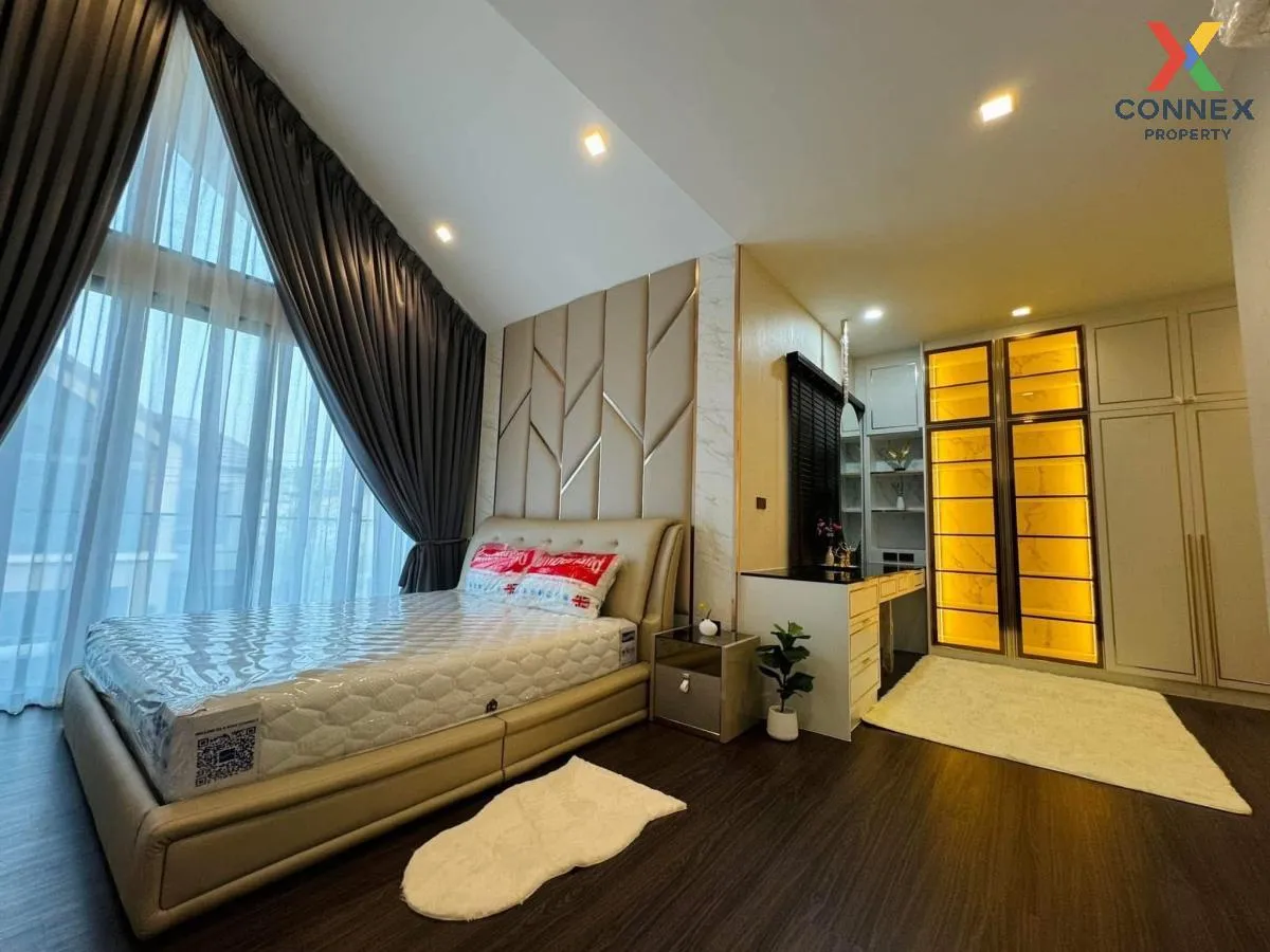 For Rent House , Bangkok Boulevard Ramintra - Watcharapol , newly