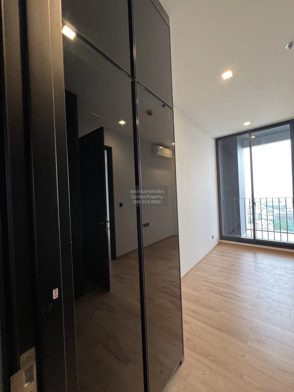 ขายคอนโด  โนเบิล อราวน์ อารีย์ BTS-อารีย์ สามเสนใน เขต พญาไท กรุง