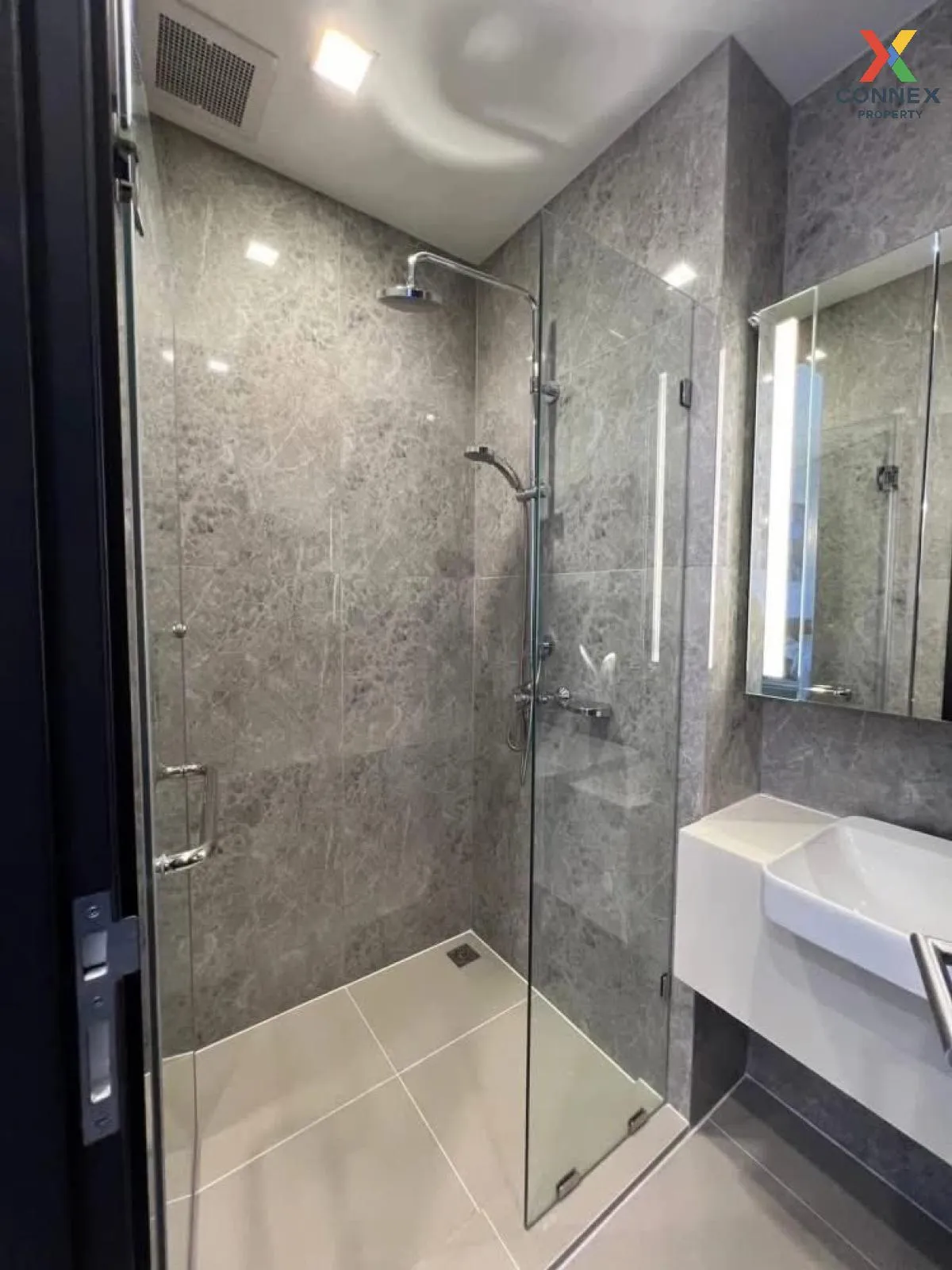 For Rent Condo , Noble Around Ari , BTS-Ari , Sam Sen Nai , Phaya 3