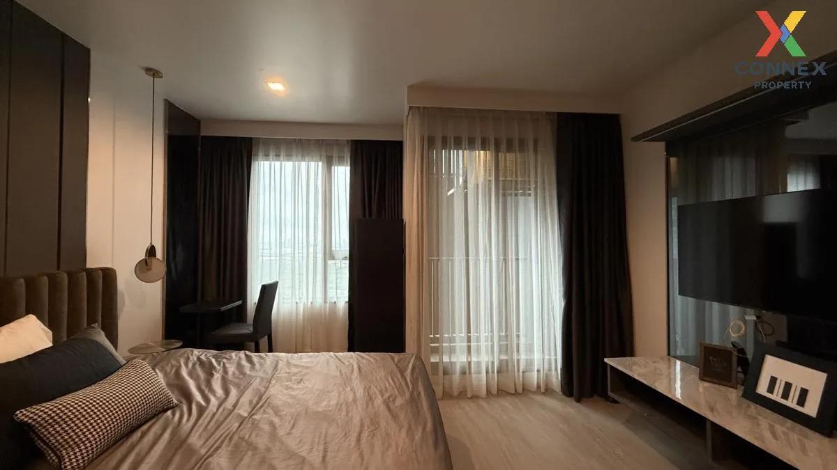 For Rent Condo , Life Ladprao , nice view , high floor , BTS-Ha Y