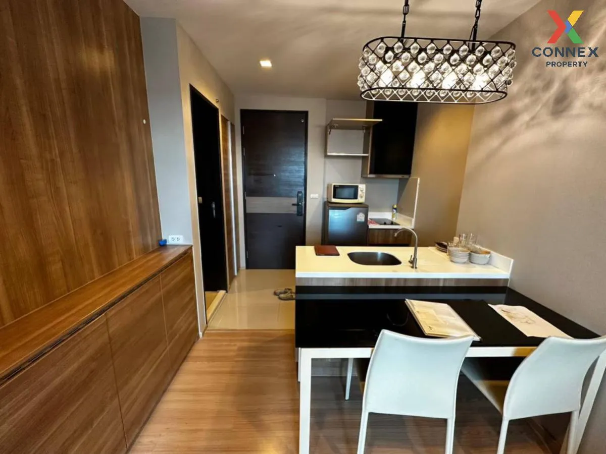 For Rent Condo , Rhythm Sathorn , nice view , BTS-Saphan Taksin , 3