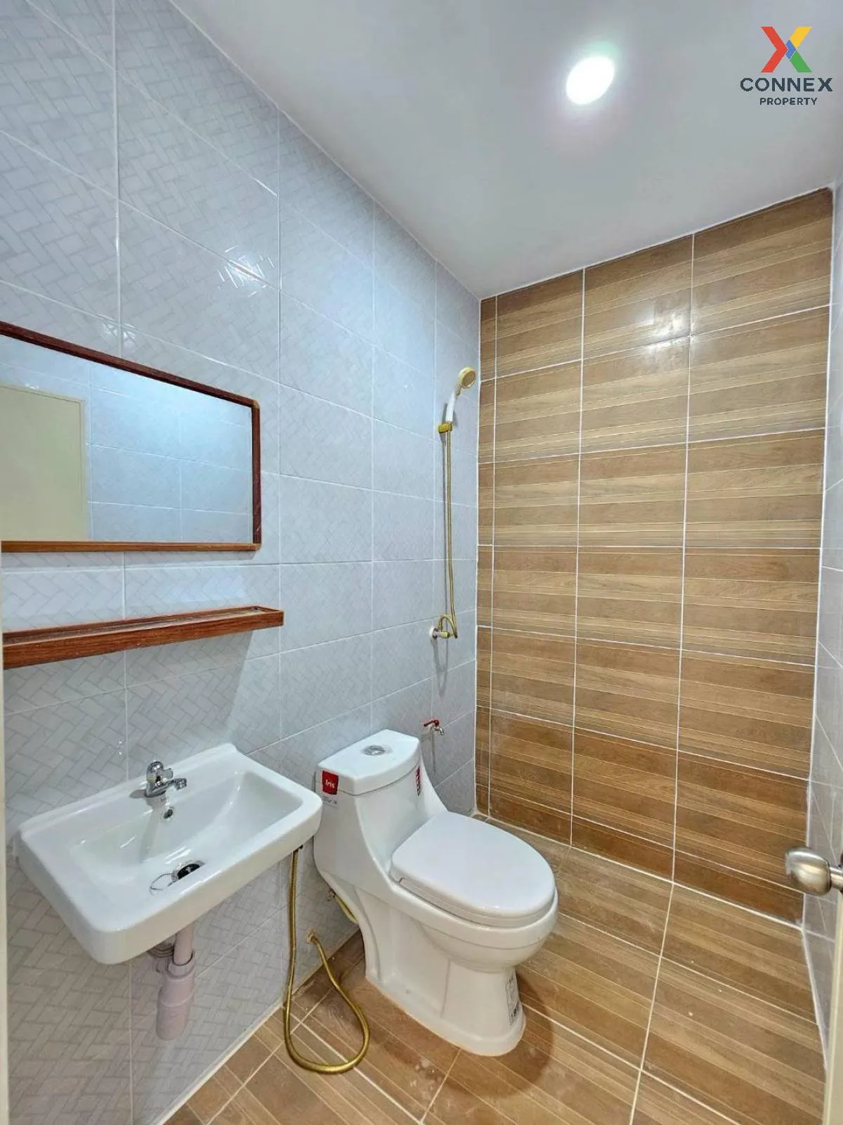 ขายทาวน์เฮ้าส์/ทาวน์โฮม  บ้านร่มเงาไม้ รีโนเวทใหม่ บางบัวทอง บางบ