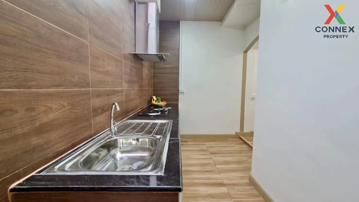 For Sale Townhouse/Townhome  , Muang Ramintra , Sam Wa Tawan Tok 