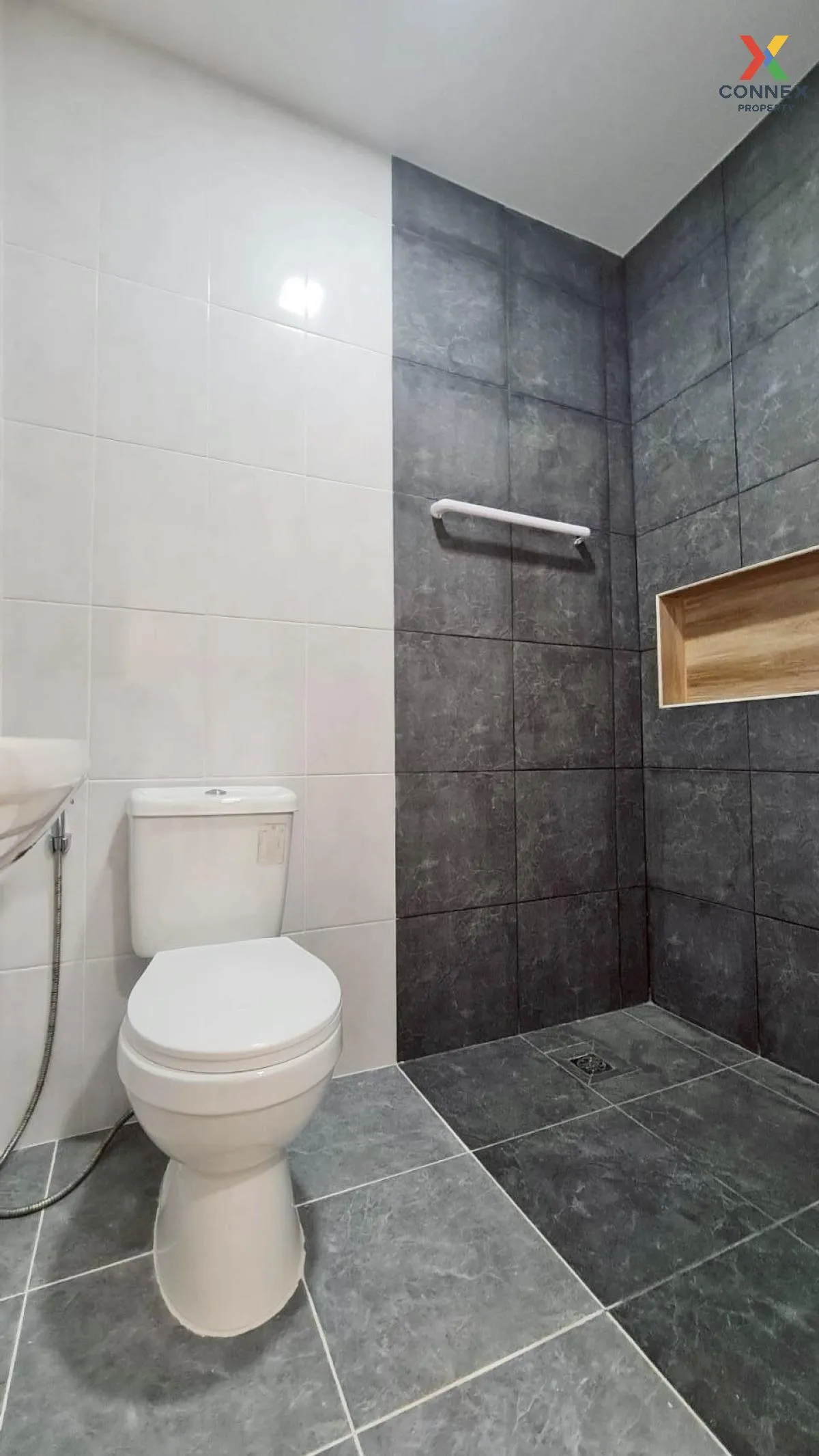 For Sale Townhouse/Townhome  , Muang Ramintra , Sam Wa Tawan Tok 