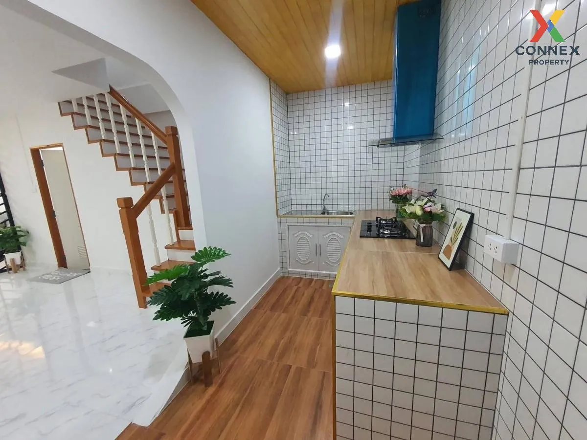 ขายทาวน์เฮ้าส์/ทาวน์โฮม  เปี่ยมสุข (ปากเกร็ดซอยวัดกู้) รีโนเวทใหม