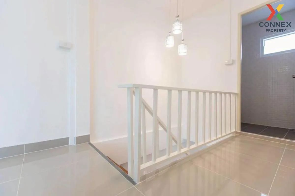 For Sale House , Baan Rattanathibet , wide frontage , newly renov For Sale House , Baan Rattanathibet , wide frontage , newly renov