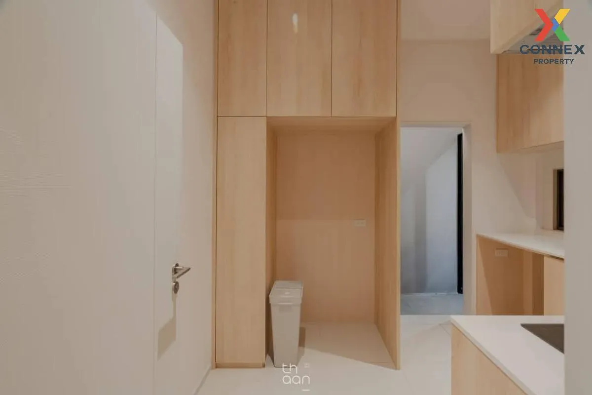 For Sale House , Bangkok Boulevard Srinakarin - Bangna , MRT-Srid