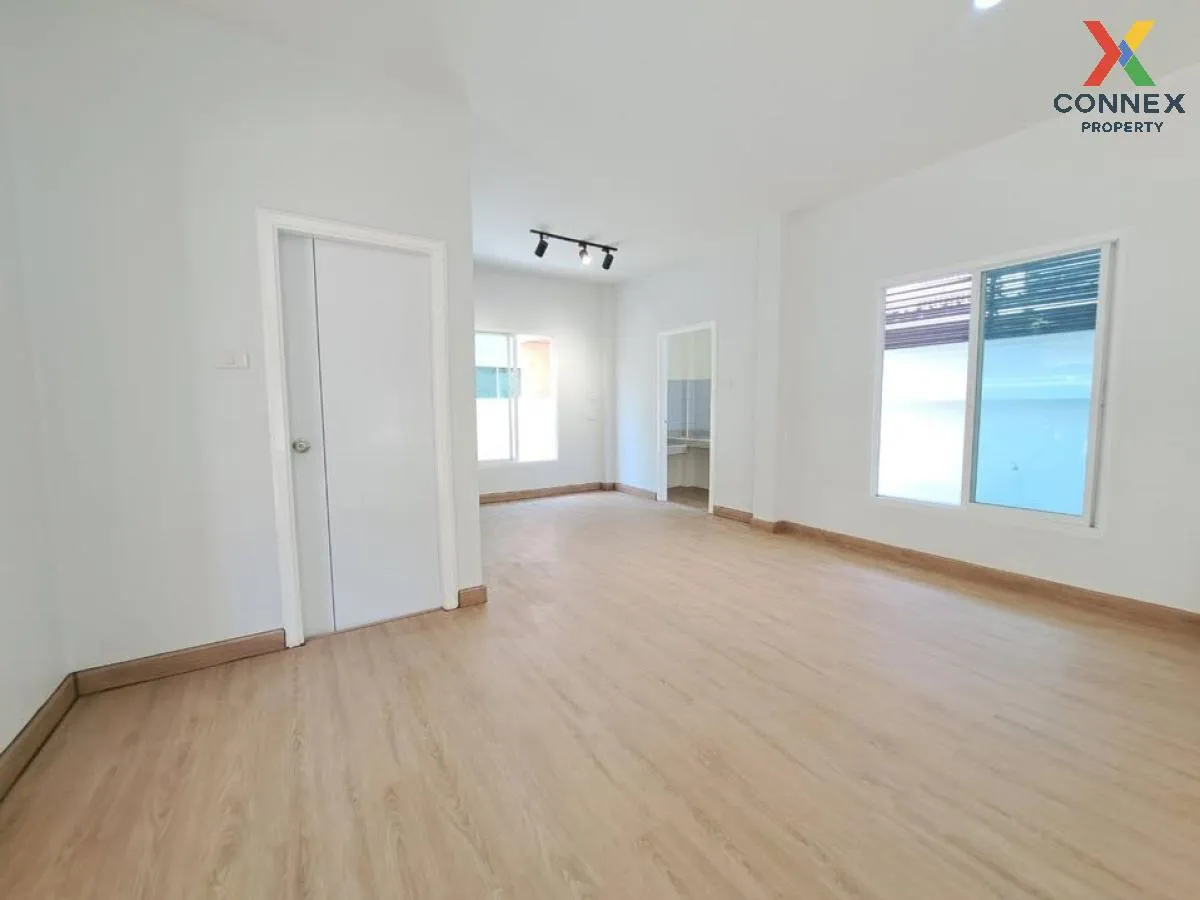 ขายบ้าน  บ้านนนทรี 5 บางสีทอง บางกรวย นนทบุรี CX-127350 ขายบ้าน  บ้านนนทรี 5 บางสีทอง บางกรวย นนทบุรี CX-127350