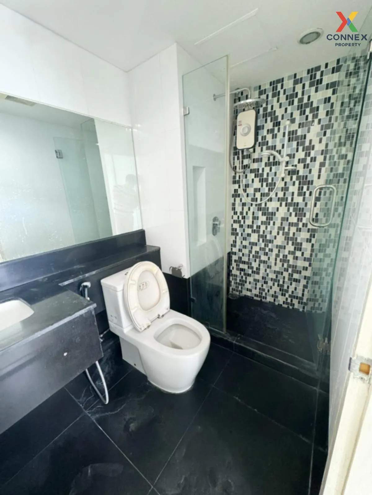 เช่าคอนโด  แบงค์คอก ฮอไรซอน เพชรเกษม บางหว้า เขต ภาษีเจริญ กรุงเท