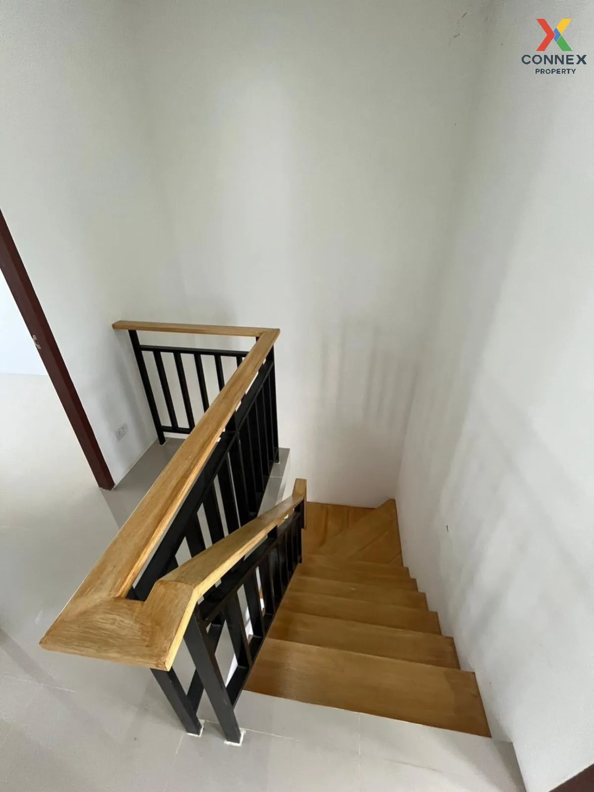 For Sale Townhouse/Townhome  , Baan Rommai 2 Bowin , Bo Win , Si 