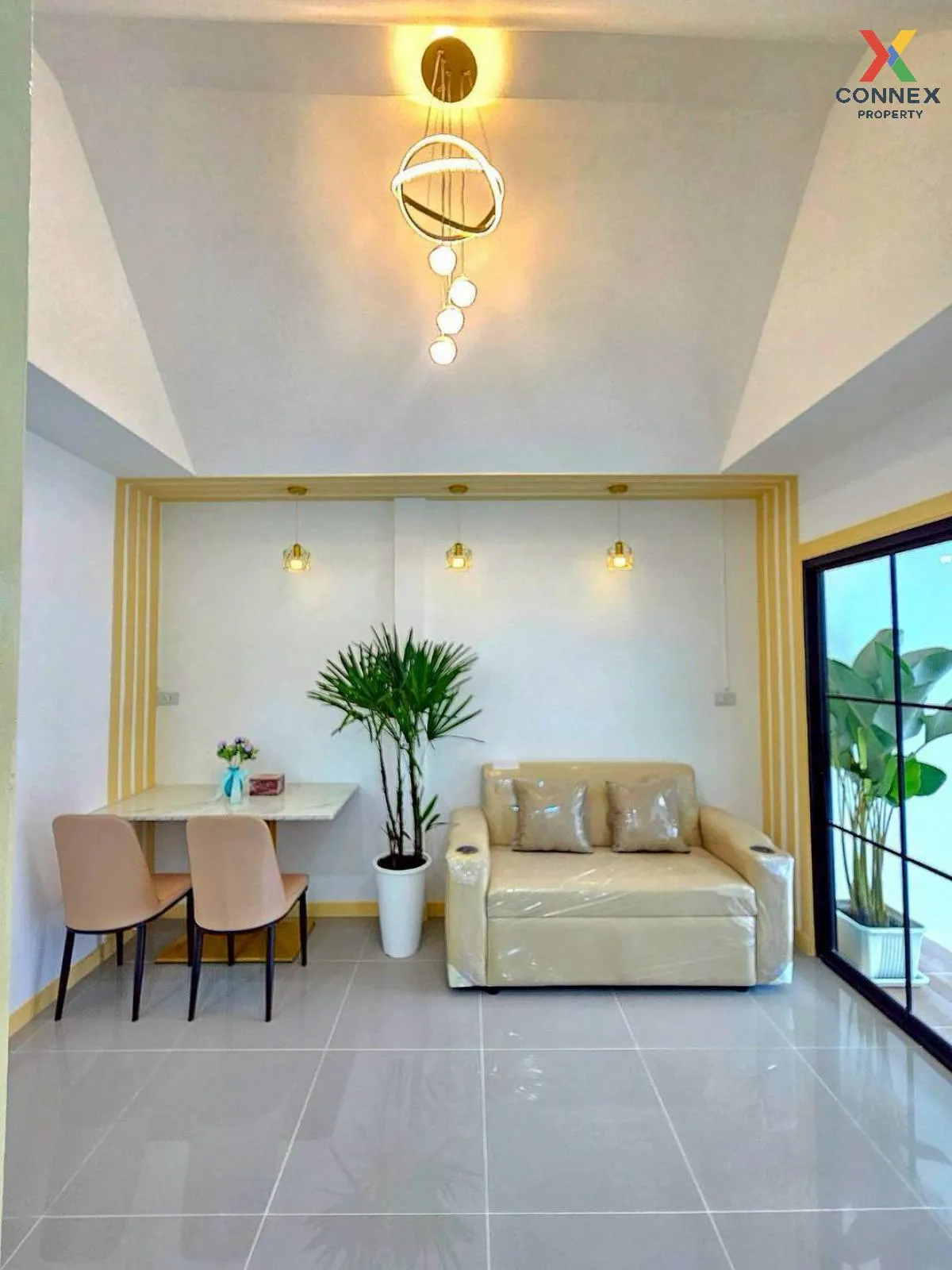 ขายทาวน์เฮ้าส์/ทาวน์โฮม  บ้านบัวทอง 4 บ้านกล้วย-ไทรน้อย รีโนเวทให