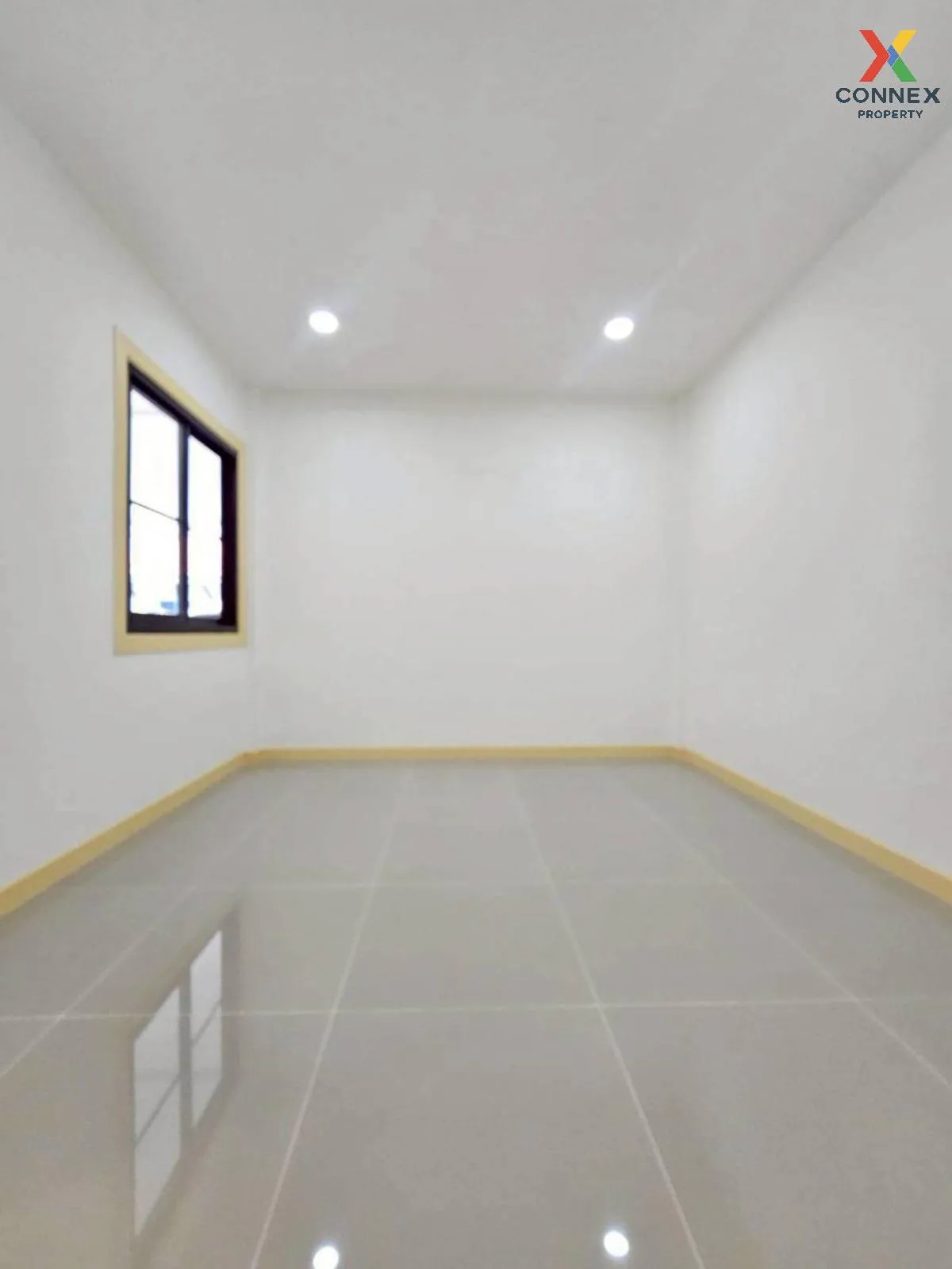 ขายทาวน์เฮ้าส์/ทาวน์โฮม  บ้านบัวทอง 4 บ้านกล้วย-ไทรน้อย รีโนเวทให