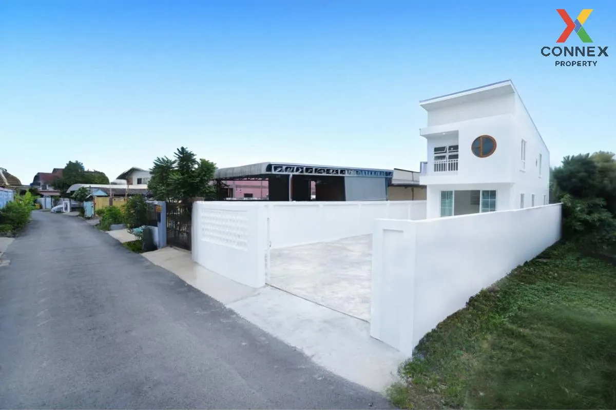 For Sale 2 - storey house area 60 square wah Soi Assumption 12 Ba 1