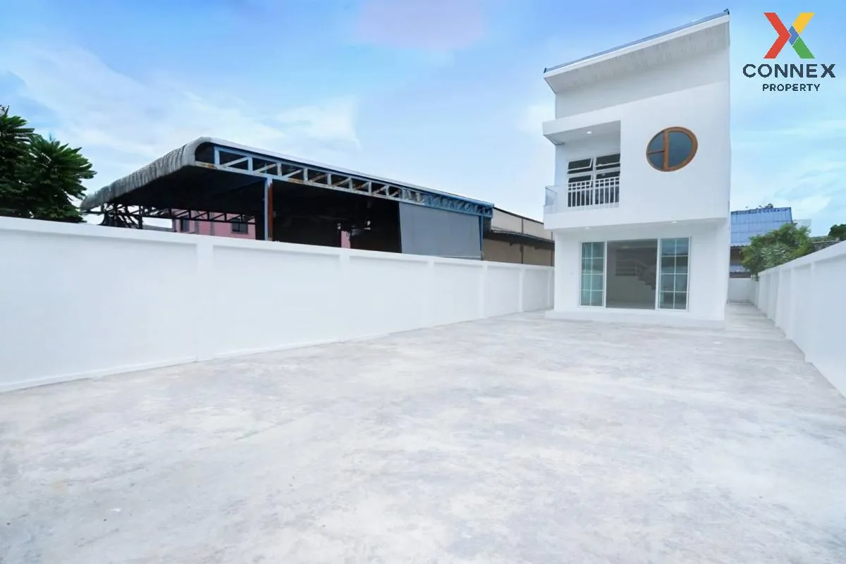 For Sale 2 - storey house area 60 square wah Soi Assumption 12 Ba 3