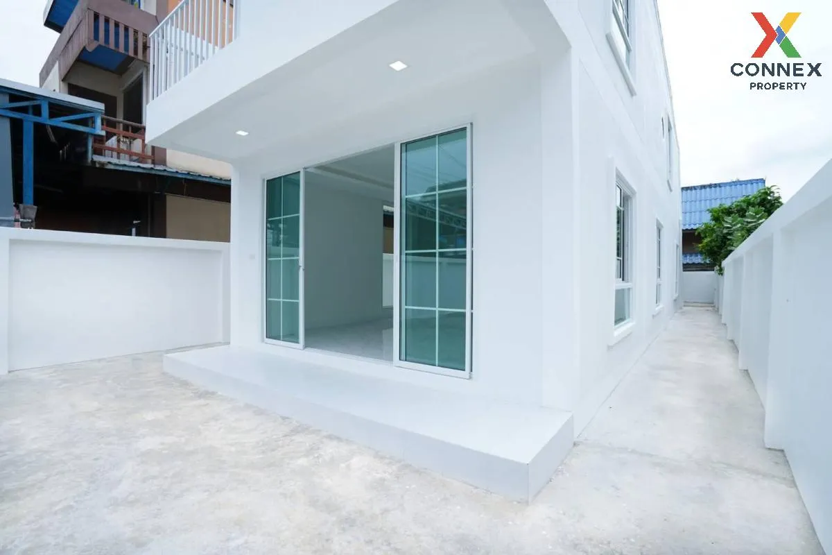 For Sale 2 - storey house area 60 square wah Soi Assumption 12 Ba