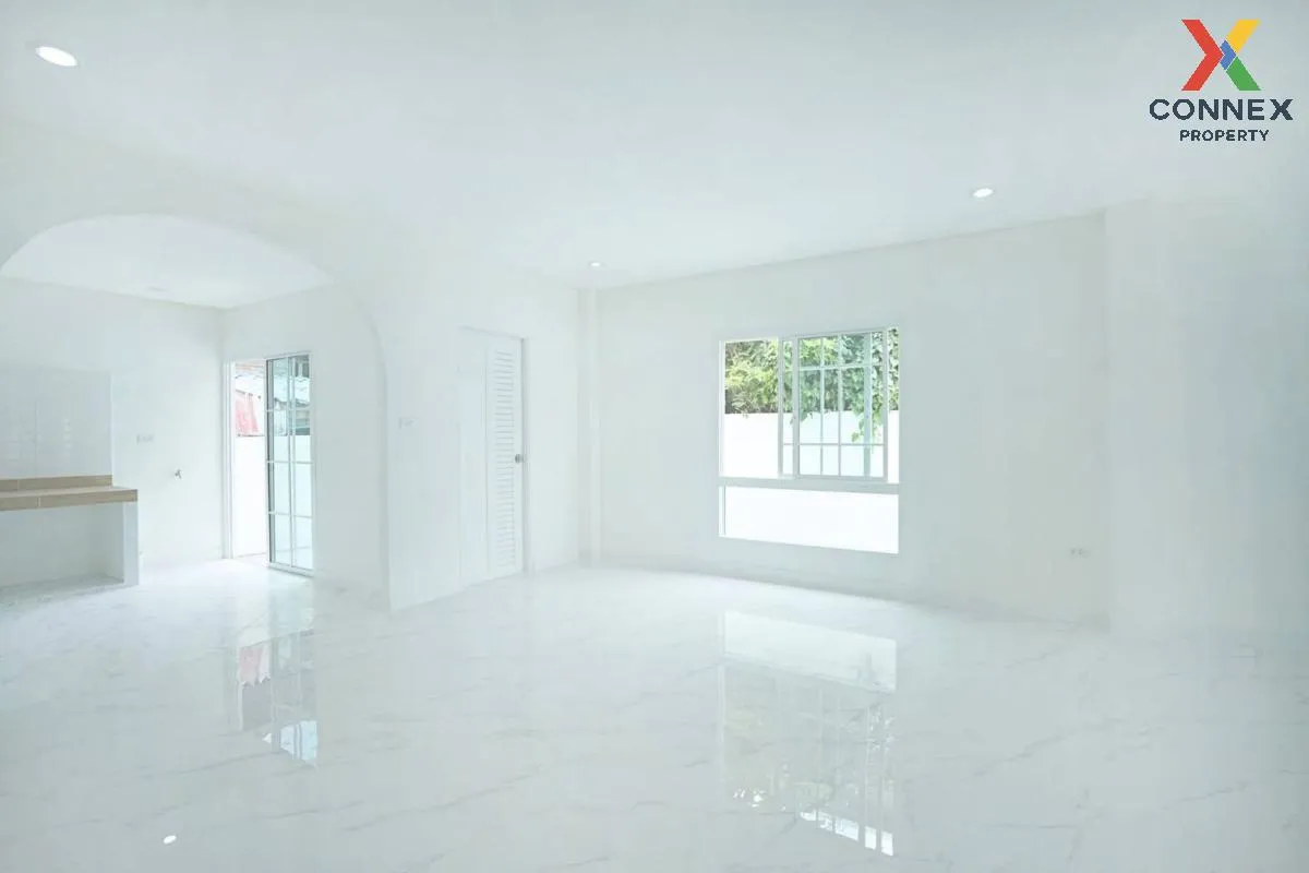 For Sale 2 - storey house area 60 square wah Soi Assumption 12 Ba