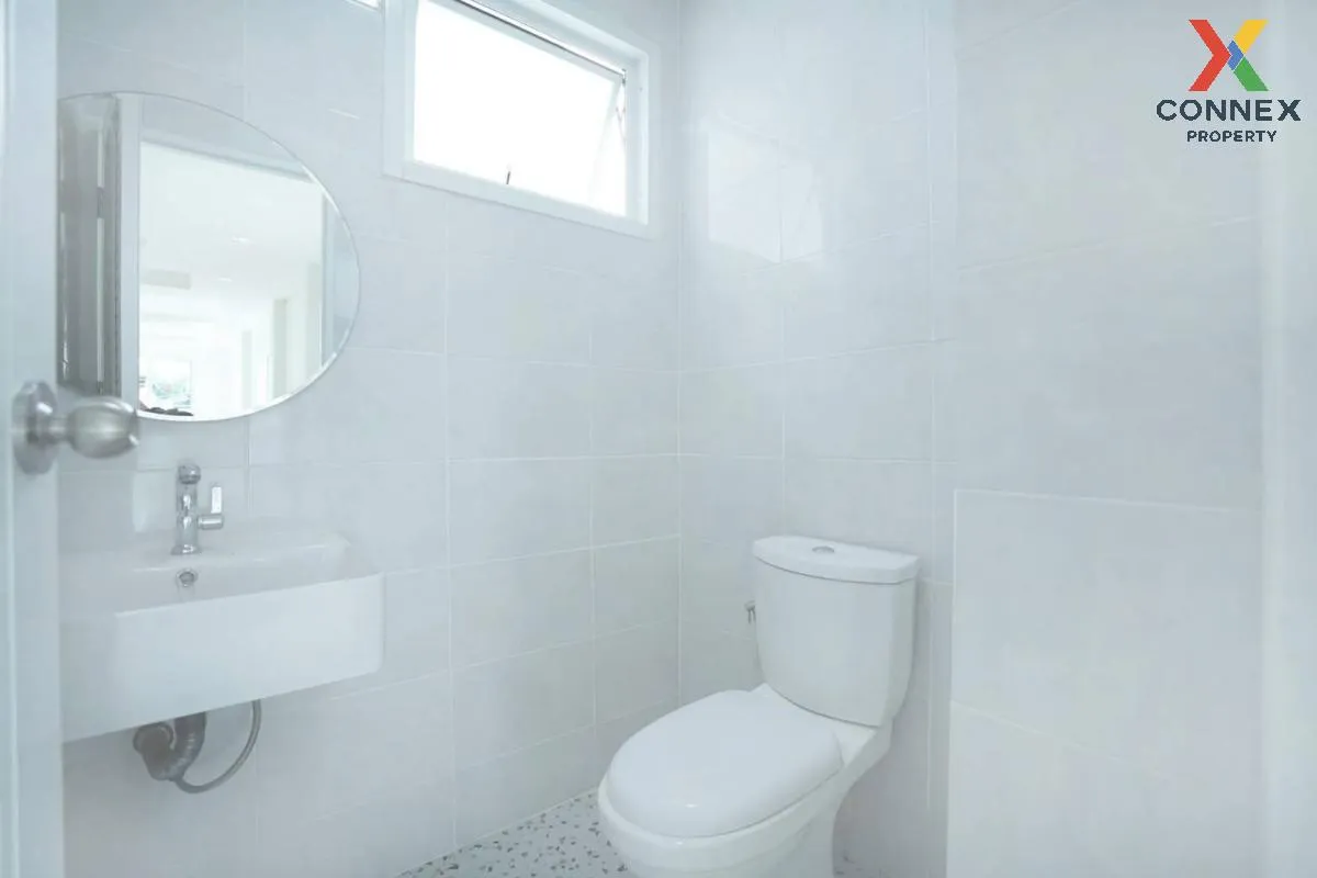 For Sale 2 - storey house area 60 square wah Soi Assumption 12 Ba