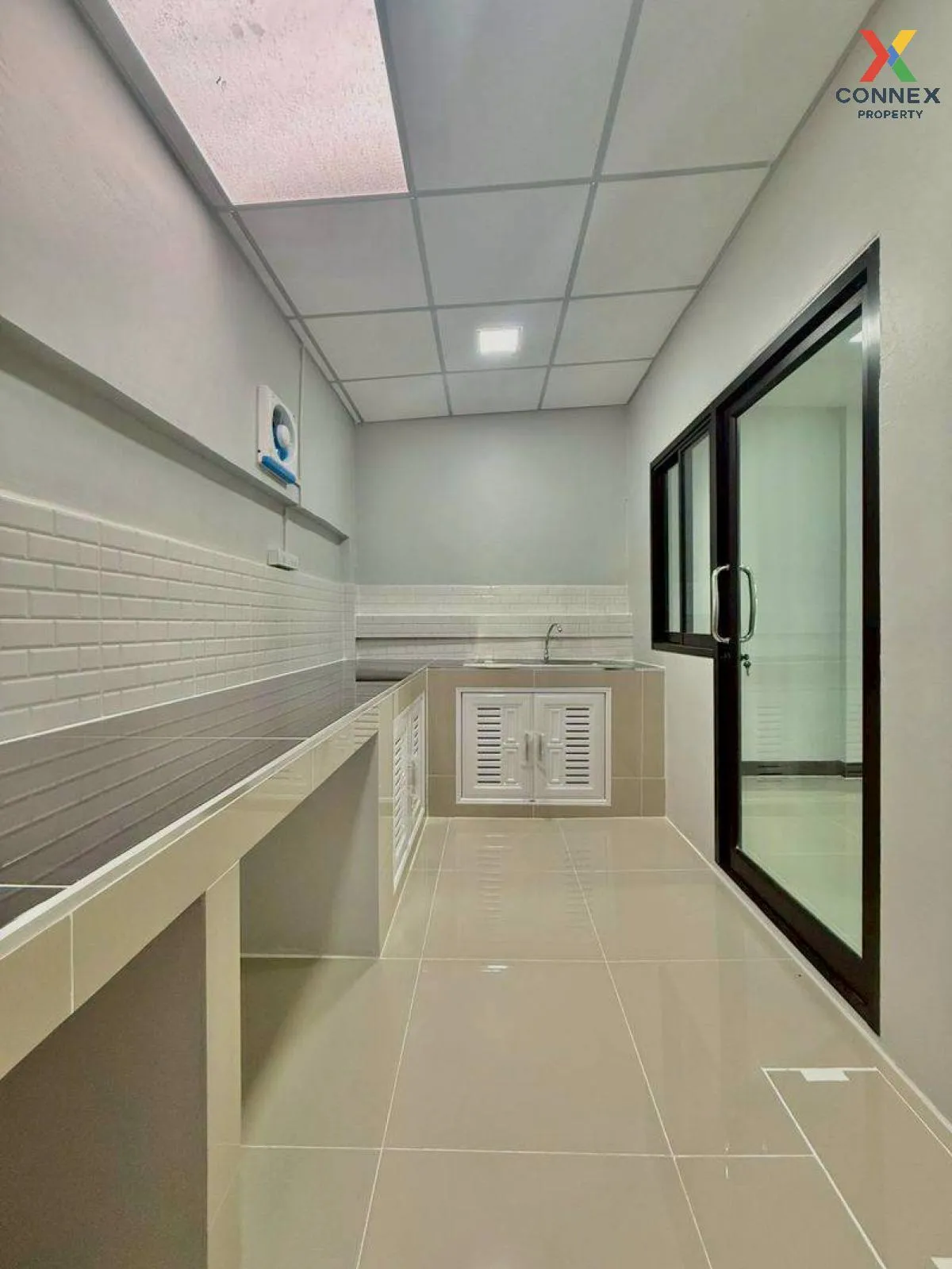 For Sale Townhouse/Townhome  , Piyawararom 2 , newly renovated ,  For Sale Townhouse/Townhome  , Piyawararom 2 , newly renovated ,