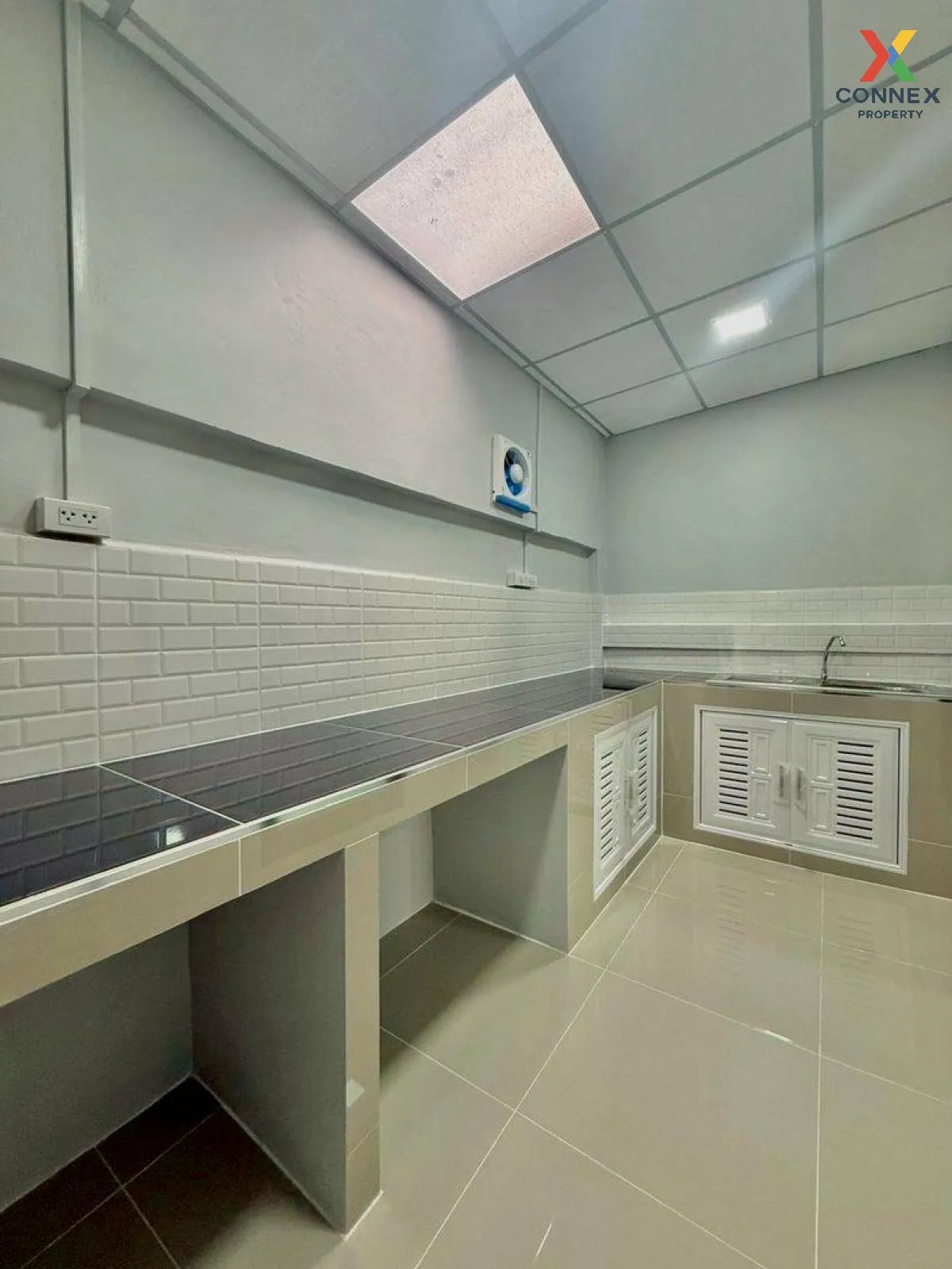 For Sale Townhouse/Townhome  , Piyawararom 2 , newly renovated ,  For Sale Townhouse/Townhome  , Piyawararom 2 , newly renovated ,