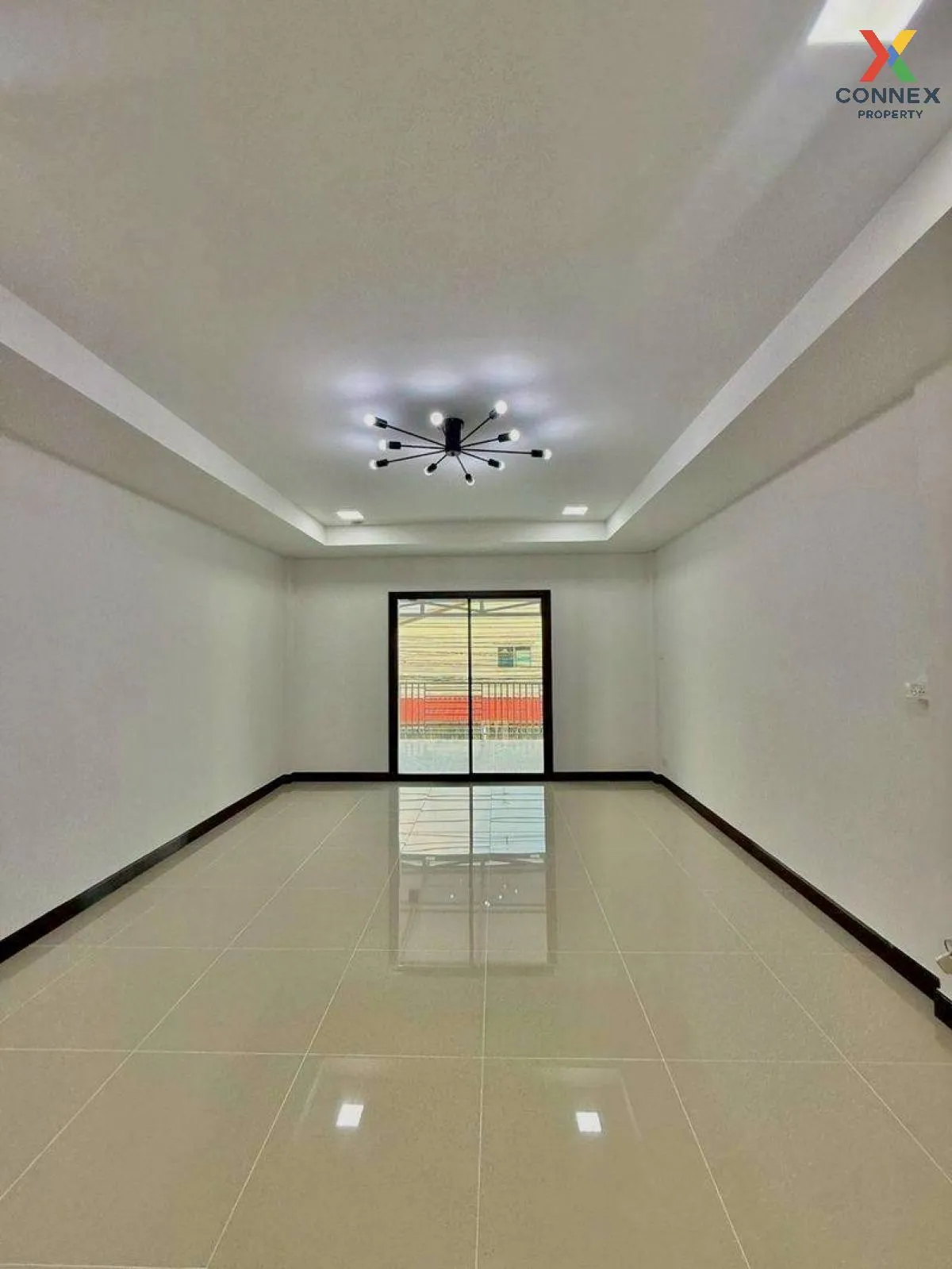 For Sale Townhouse/Townhome  , Piyawararom 2 , newly renovated ,  For Sale Townhouse/Townhome  , Piyawararom 2 , newly renovated ,