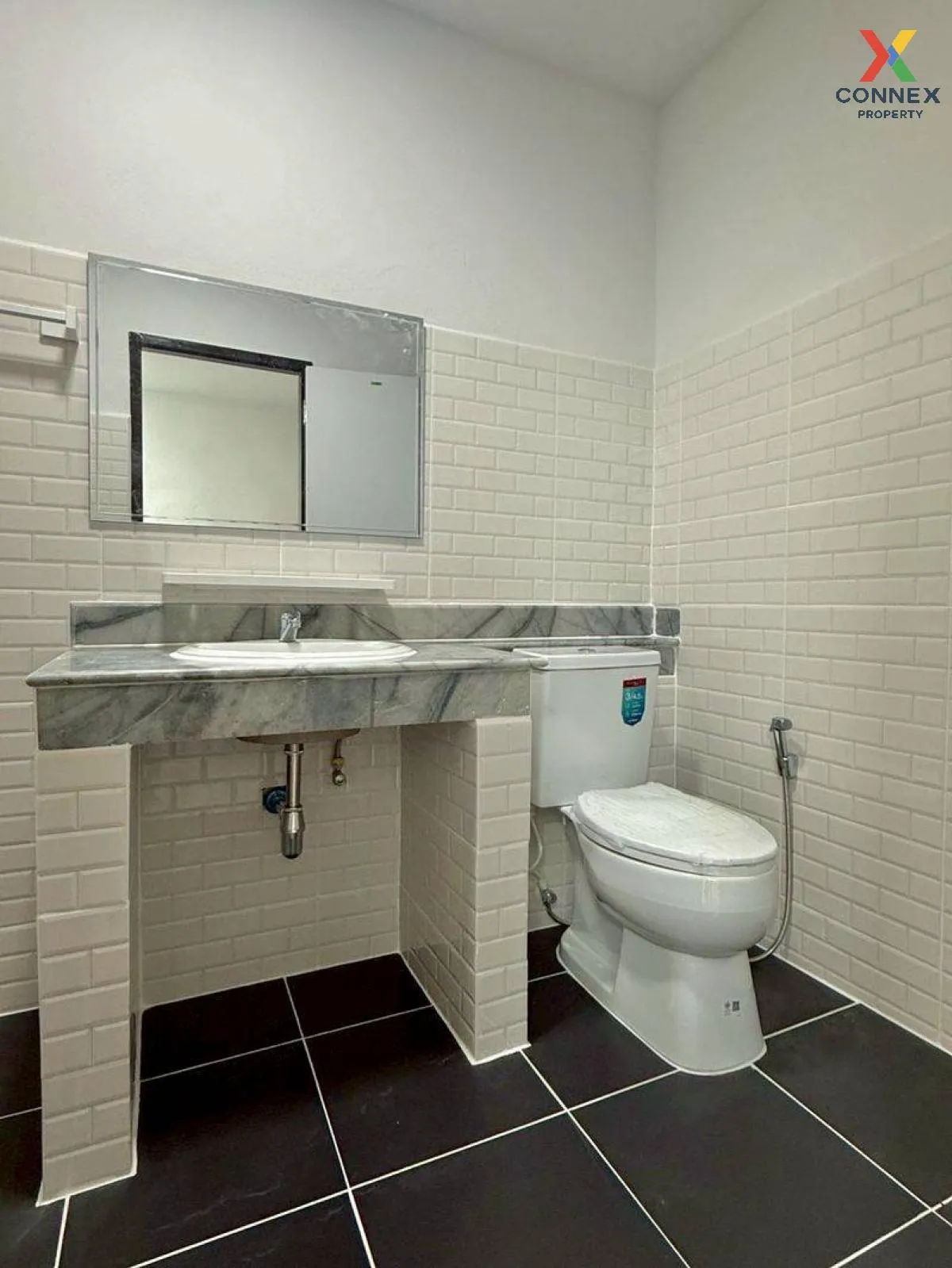 For Sale Townhouse/Townhome  , Piyawararom 2 , newly renovated ,  For Sale Townhouse/Townhome  , Piyawararom 2 , newly renovated ,