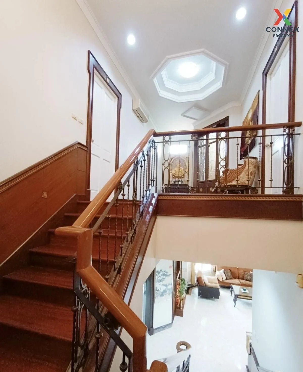 For Sale House , Narasiri Sathorn - Wongwaen , wide frontage , ne