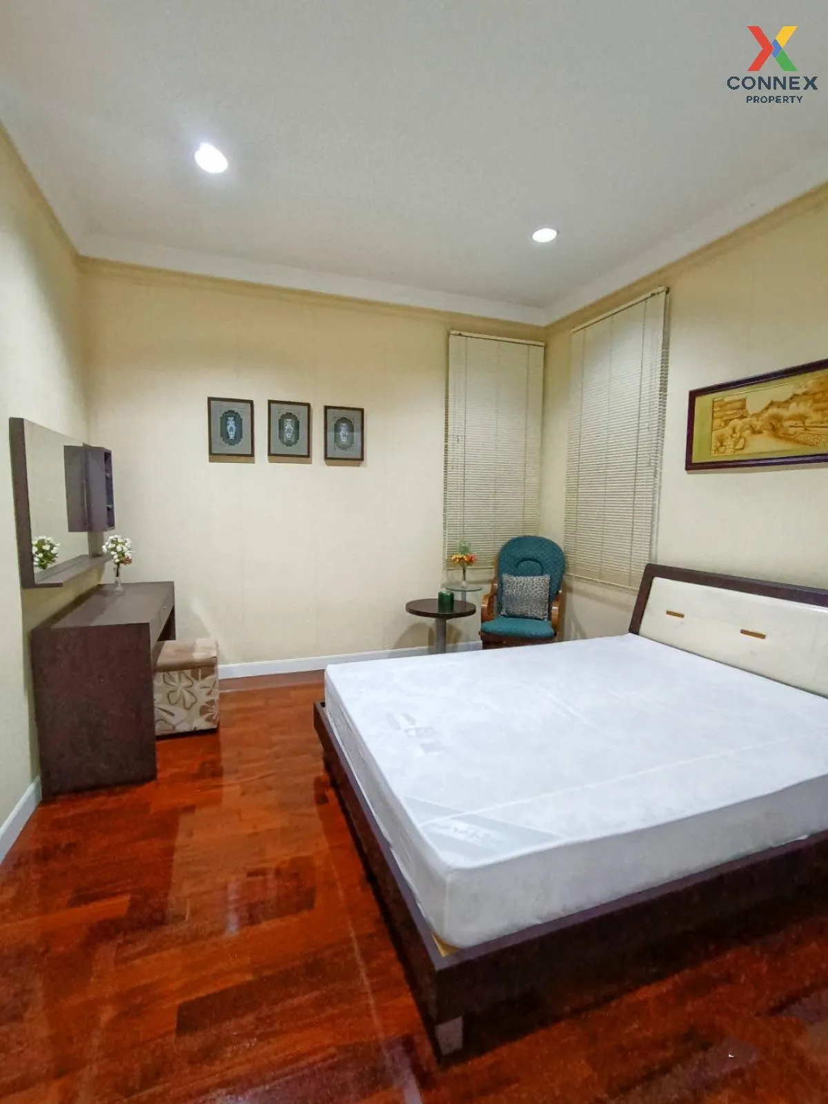 For Sale House , Narasiri Sathorn - Wongwaen , wide frontage , ne