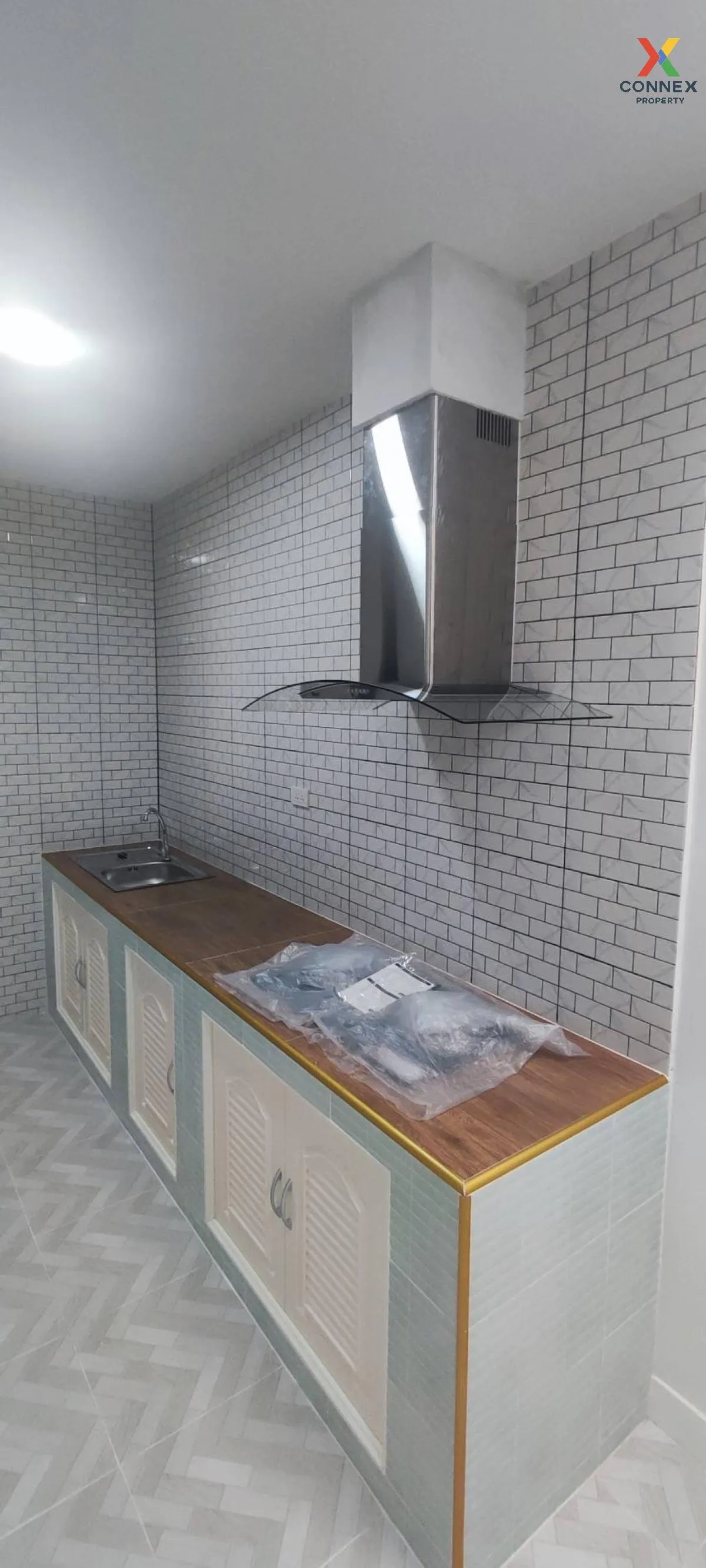 For Sale Townhouse/Townhome  , BAAN RATCHAPRUEK SUVARNABHUMI - LA