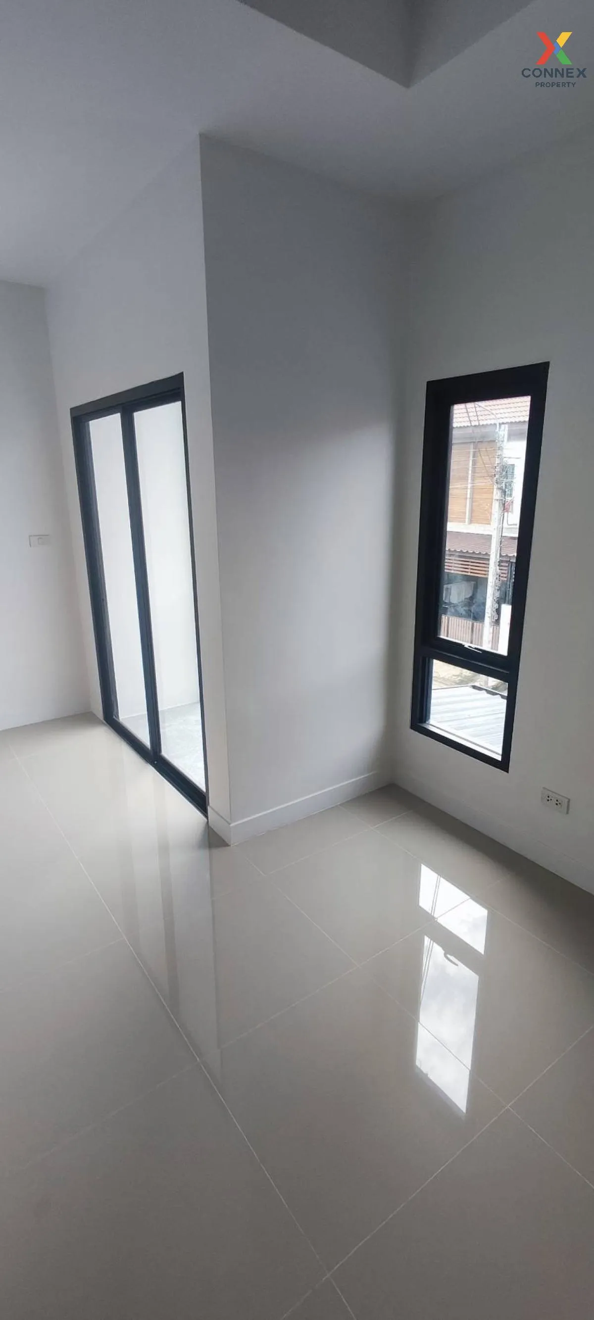 For Sale Townhouse/Townhome  , BAAN RATCHAPRUEK SUVARNABHUMI - LA