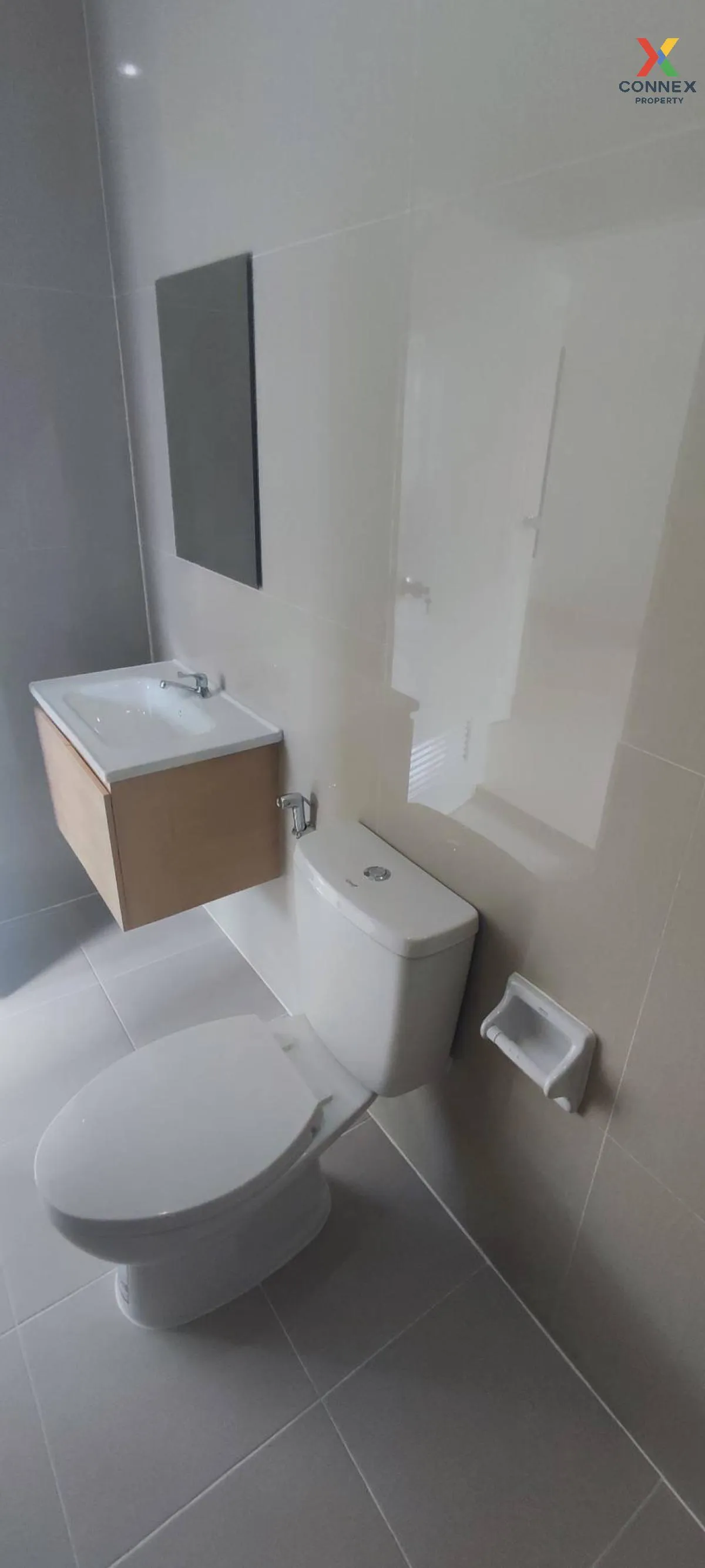 For Sale Townhouse/Townhome  , BAAN RATCHAPRUEK SUVARNABHUMI - LA