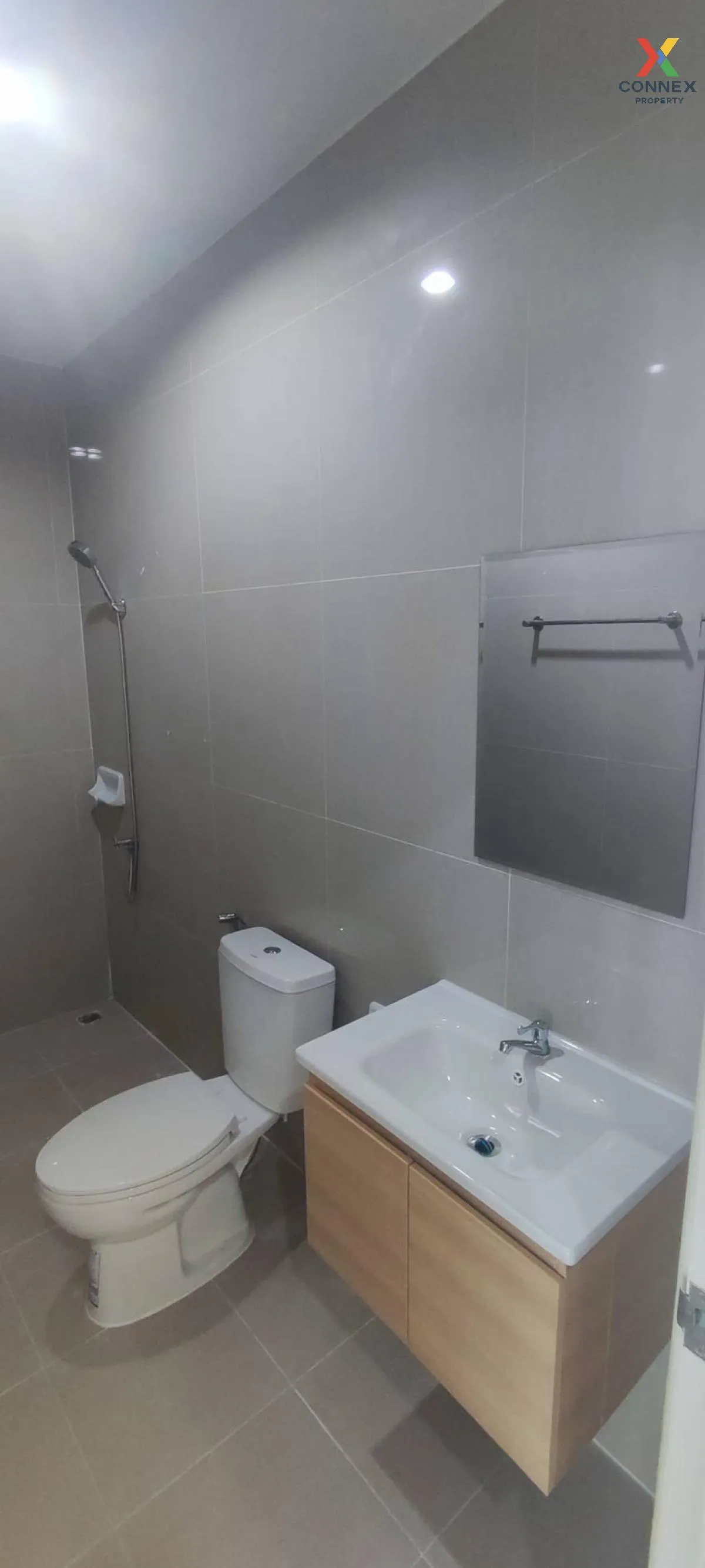 For Sale Townhouse/Townhome  , BAAN RATCHAPRUEK SUVARNABHUMI - LA