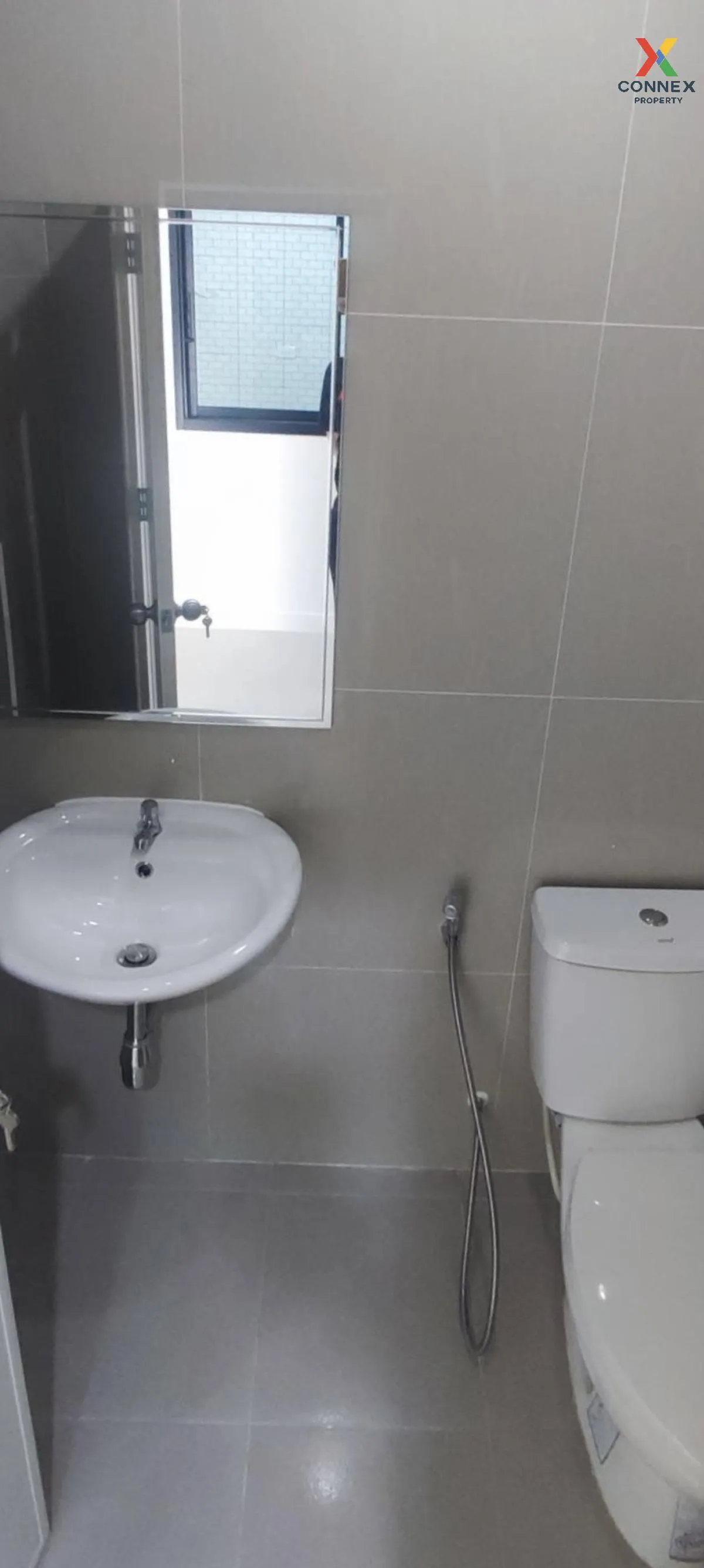 For Sale Townhouse/Townhome  , BAAN RATCHAPRUEK SUVARNABHUMI - LA