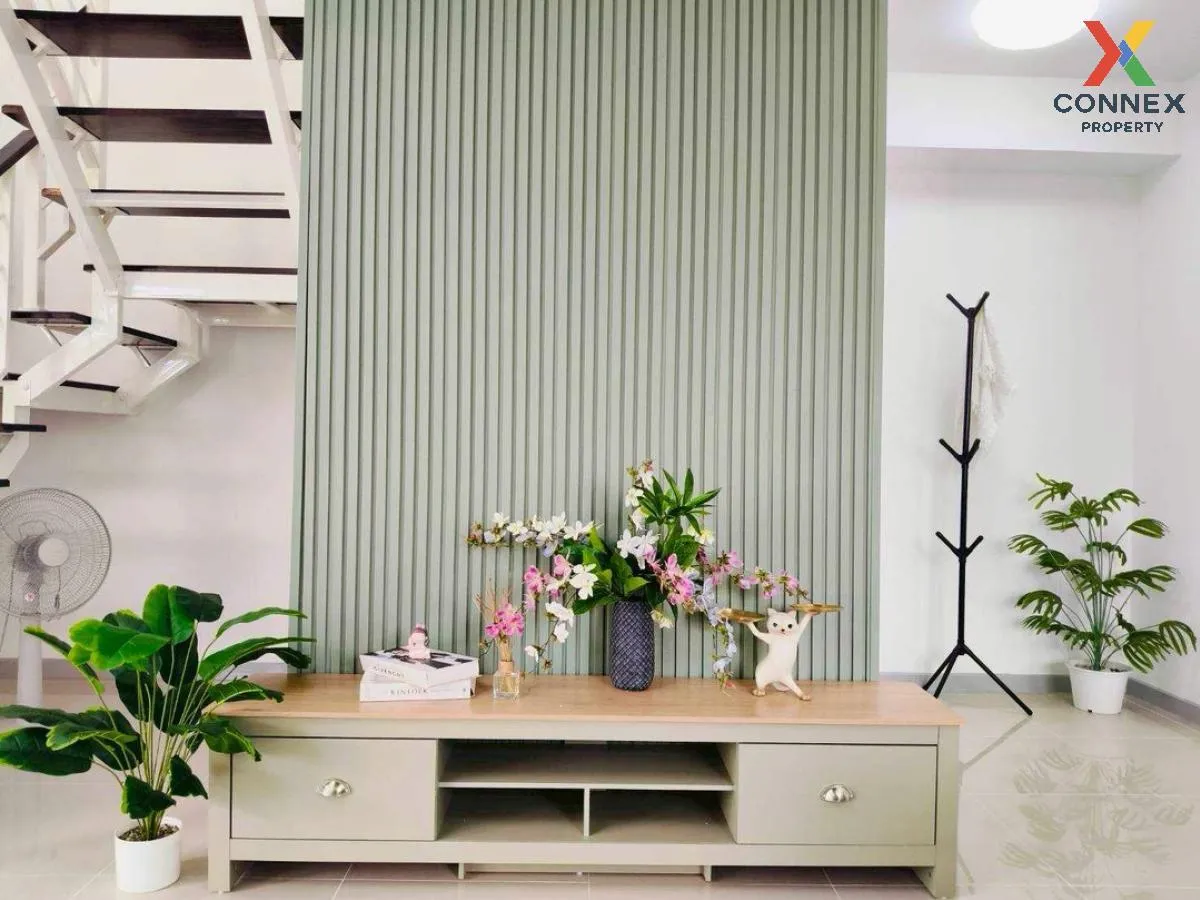 ขายทาวน์เฮ้าส์/ทาวน์โฮม  บ้านพฤกษา 105 ฉลองกรุง - ลาดกระบัง ห้องม