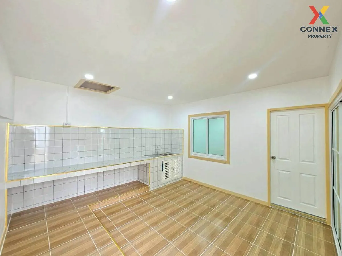 ขายทาวน์เฮ้าส์/ทาวน์โฮม  บ้านสุชา รีโนเวทใหม่ ละหาร บางบัวทอง นนท ขายทาวน์เฮ้าส์/ทาวน์โฮม  บ้านสุชา รีโนเวทใหม่ ละหาร บางบัวทอง นนท