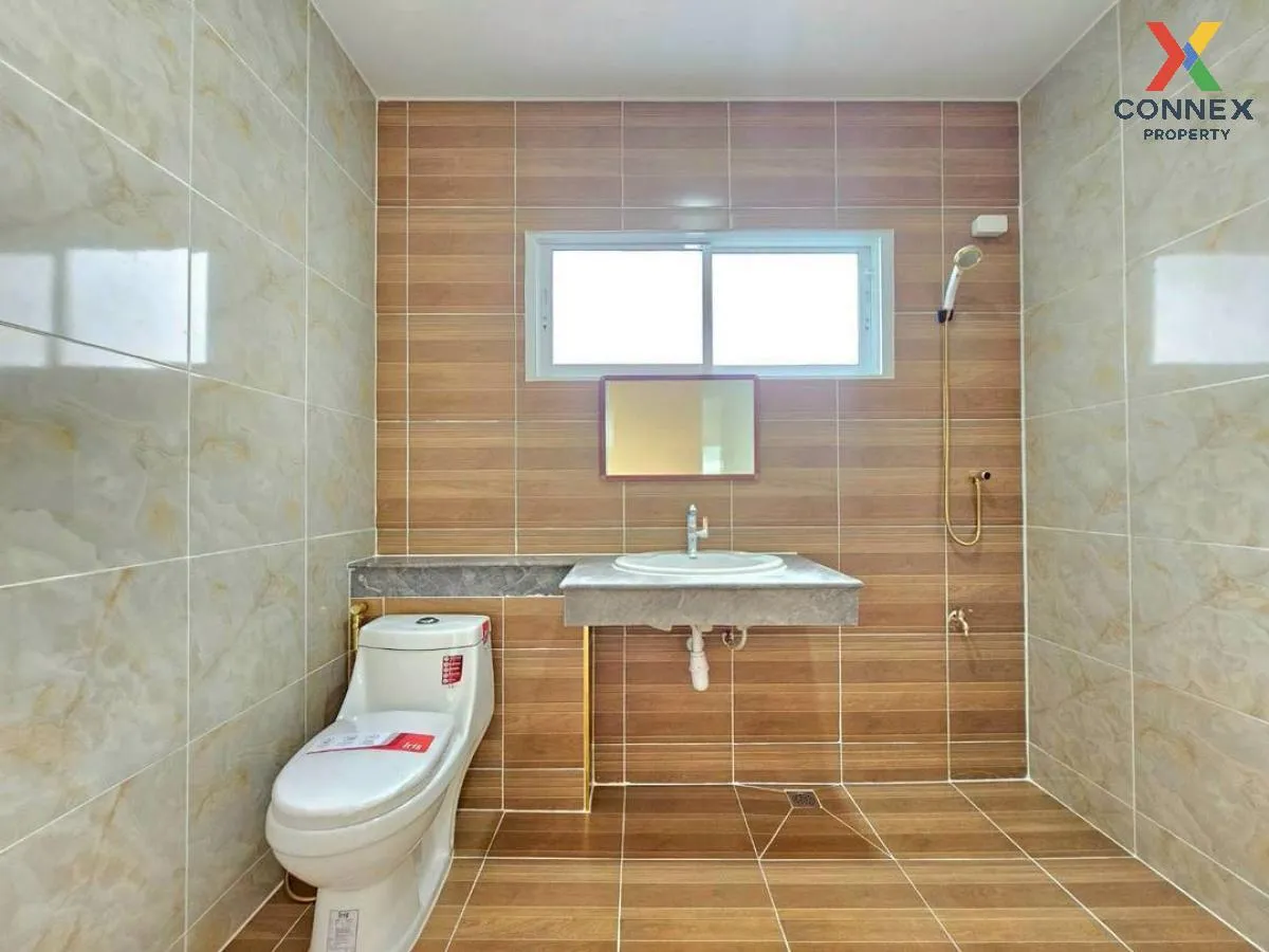 ขายทาวน์เฮ้าส์/ทาวน์โฮม  บ้านสุชา รีโนเวทใหม่ ละหาร บางบัวทอง นนท ขายทาวน์เฮ้าส์/ทาวน์โฮม  บ้านสุชา รีโนเวทใหม่ ละหาร บางบัวทอง นนท