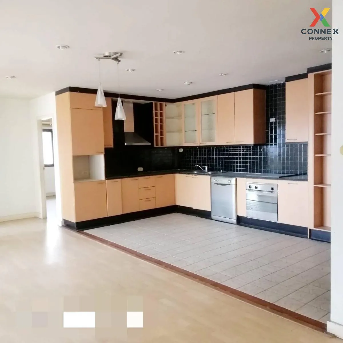 ขายคอนโด  อารีย์ เพลส สุขุมวิท 26 หน้ากว้าง BTS-พร้อมพงษ์ คลองตัน 4