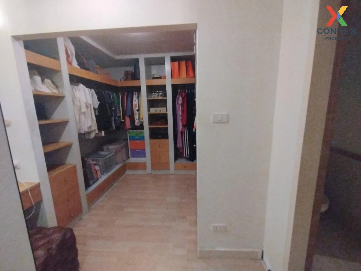 ขายคอนโด  อารีย์ เพลส สุขุมวิท 26 หน้ากว้าง BTS-พร้อมพงษ์ คลองตัน