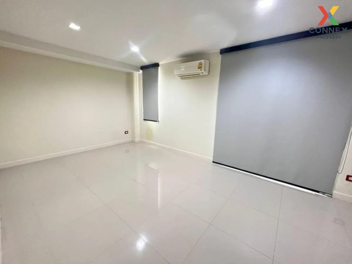 For Sale Commercial building Chinatown Salaya , Sala Ya , Phuttha