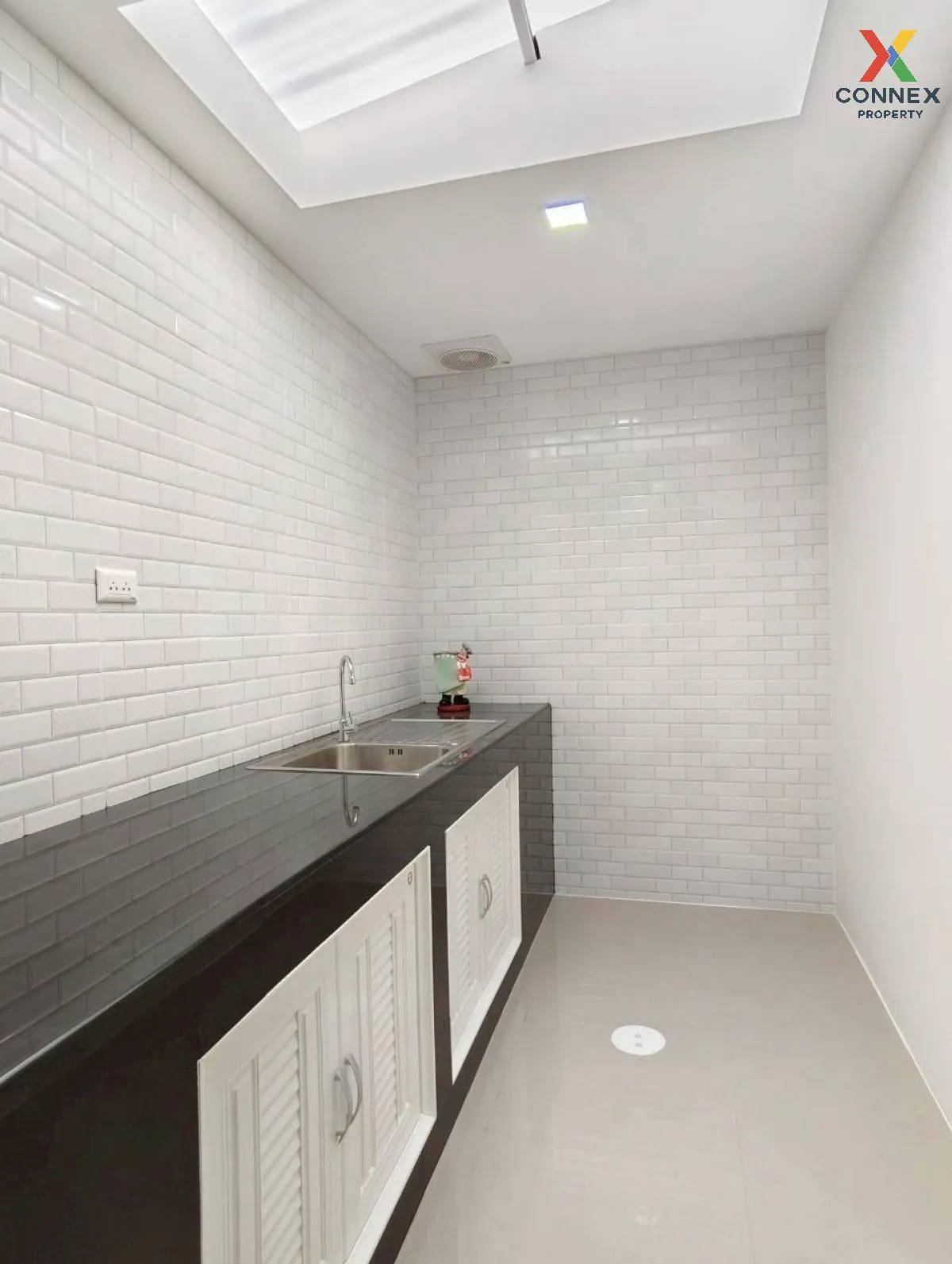 For Sale Townhouse/Townhome  , Baan Pruksa 18 Bangyai , newly ren For Sale Townhouse/Townhome  , Baan Pruksa 18 Bangyai , newly ren