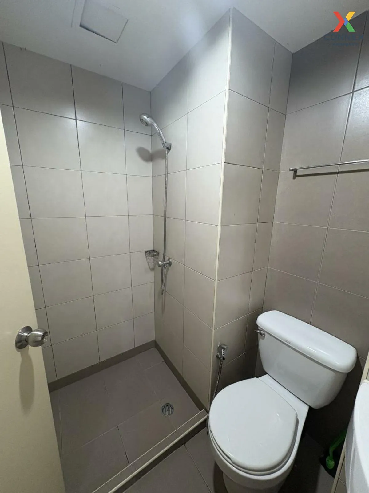 เช่าคอนโด  ลุมพินี คอนโดทาวน์ รามอินทรา - กรุงเทพ CX-127597