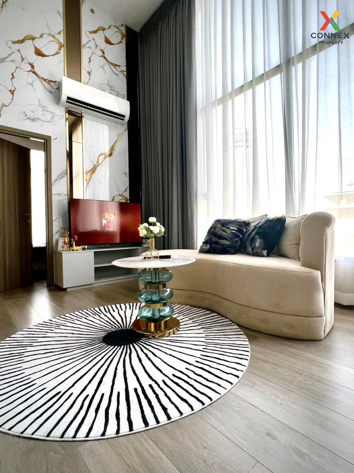 For Rent Condo , Knightsbridge Space Sukhumvit - Rama 4 , BTS-Phr 3