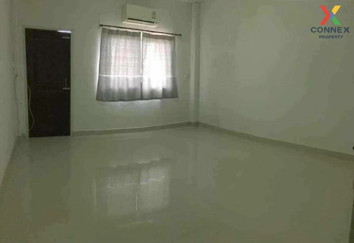 For Sale 2-storey commercial building, Khuhasawan Subdistrict, Mu 4