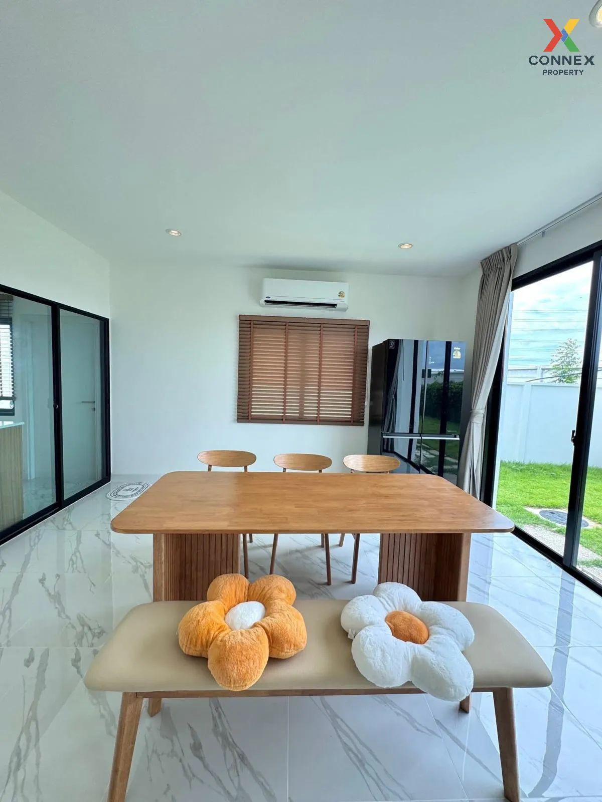 For Rent House , COMO BIANCA II Bangna , corner unit , Bang Phli  3