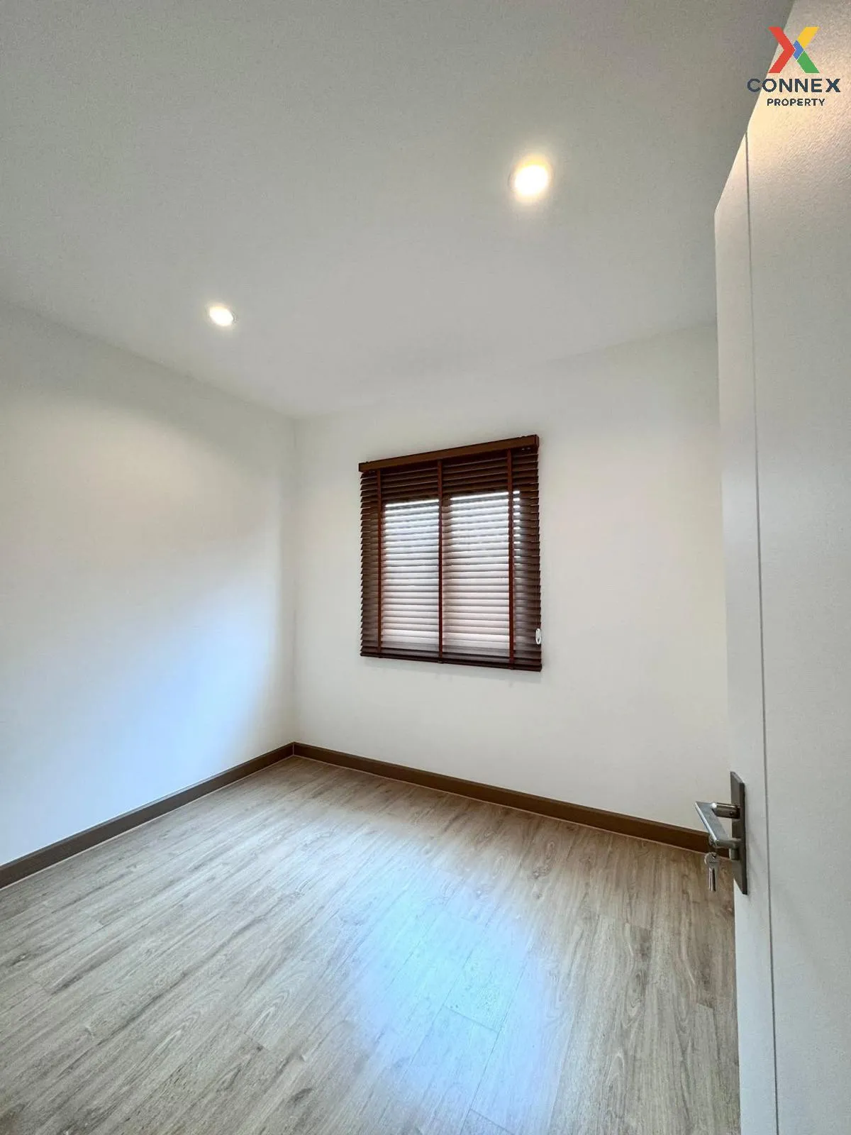 For Rent House , COMO BIANCA II Bangna , corner unit , Bang Phli 