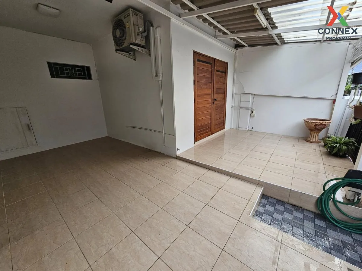 For Sale Townhouse/Townhome  , Pruksa Ville Phutthamonthon Sai 4  4