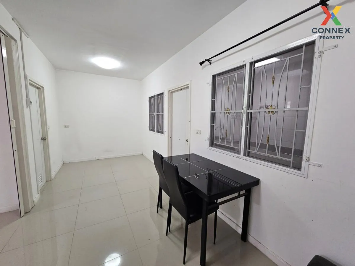 For Sale Townhouse/Townhome  , Pruksa Ville Phutthamonthon Sai 4 